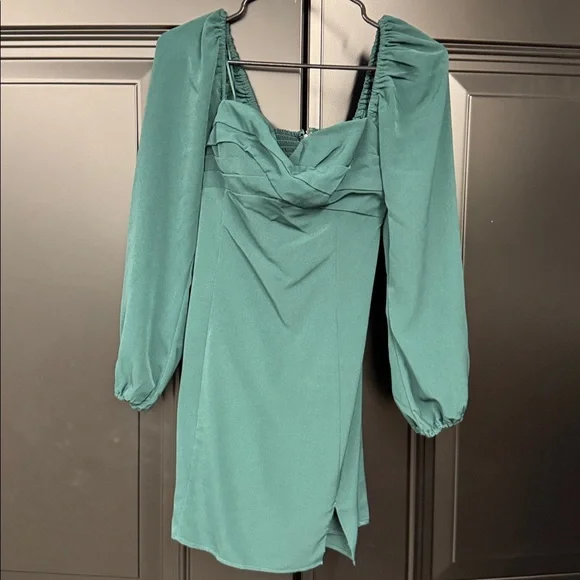 Abercrombie & Fitch Emerald Green Dress - Picture 2 of 4